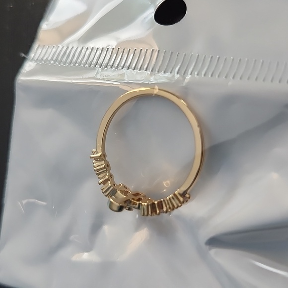 Disney's Beauty and the Beast Lumiere Inspired Ring - Picture 4 of 4